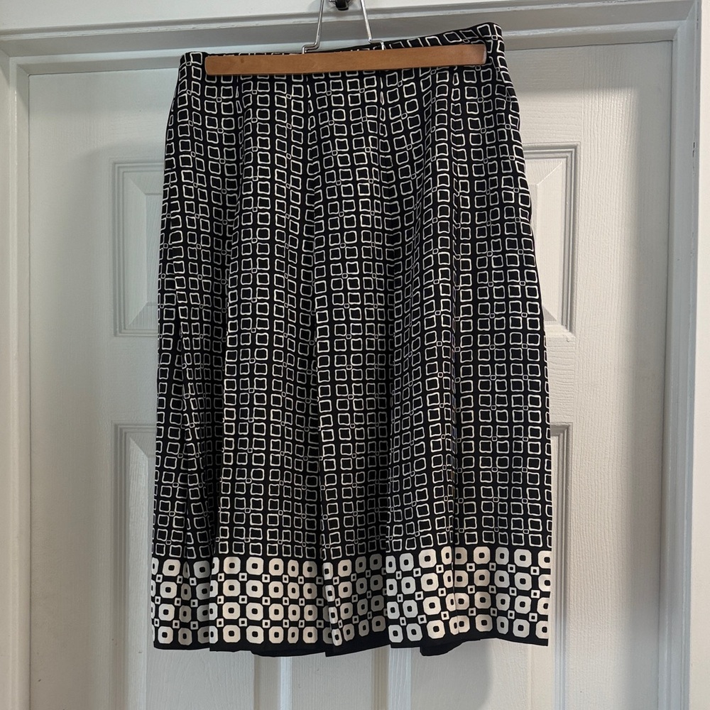 Talbots Monochrome Square Pattern A-Line Skirt